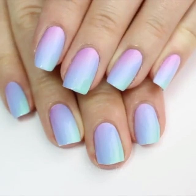 diagonal_ombre